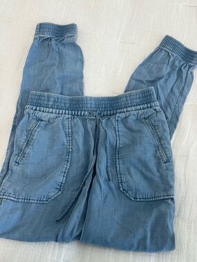 H&M Light Blue Elastic-Waist Jogger Pants